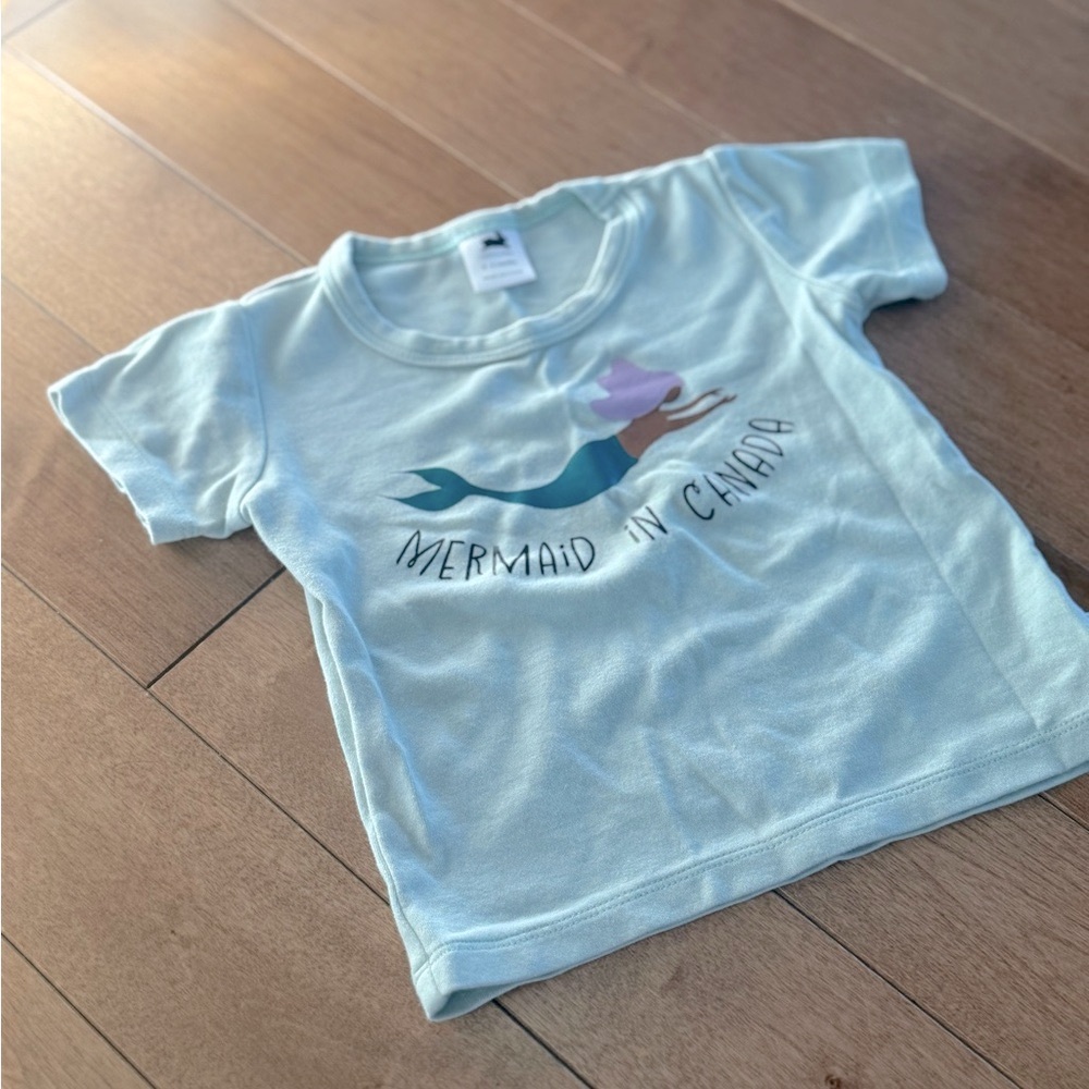 Mermaid in Canada Graphic Tee